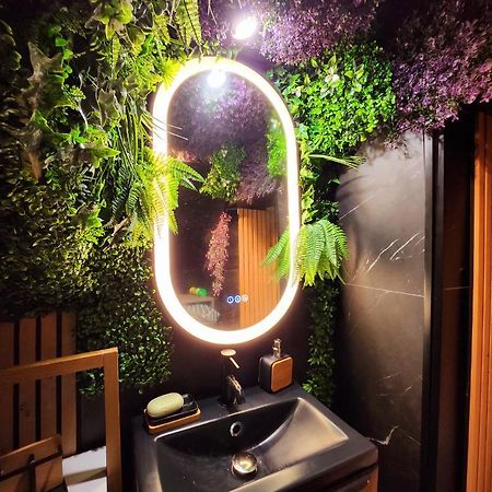Jungle House Avec Jacuzzi A 10 Min De Disneyland -Taille Chambre- Conde-Sainte-Libiaire Екстер'єр фото