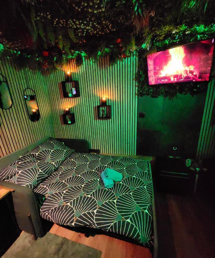 Jungle House Avec Jacuzzi A 10 Min De Disneyland -Taille Chambre- Conde-Sainte-Libiaire Екстер'єр фото
